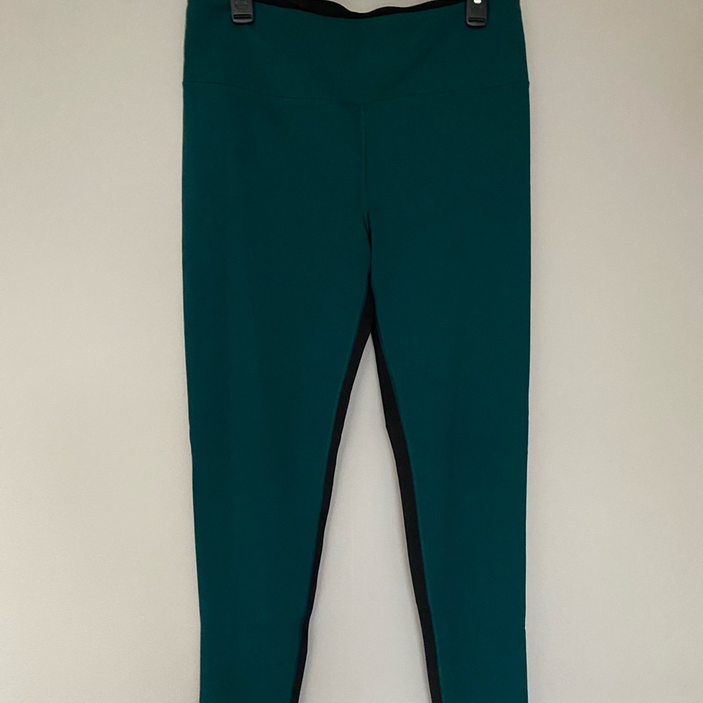 Victoria’s secret leggings size large